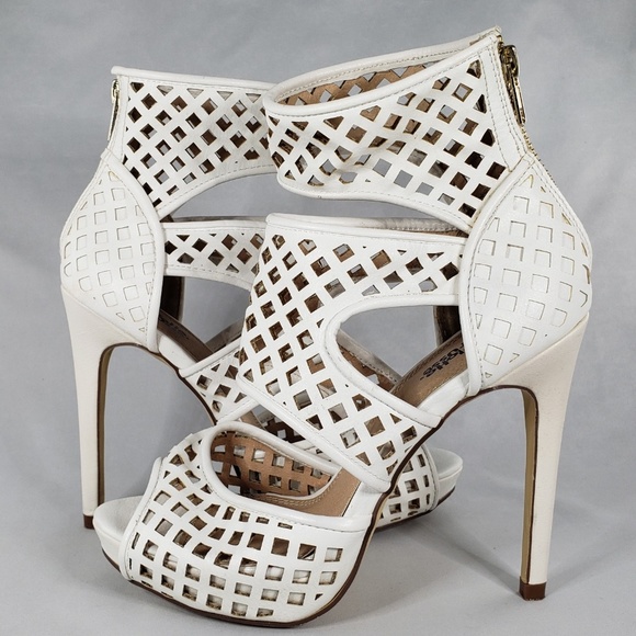 Charlotte Russe White Trista Platform Heels Size 7 - Picture 4 of 8